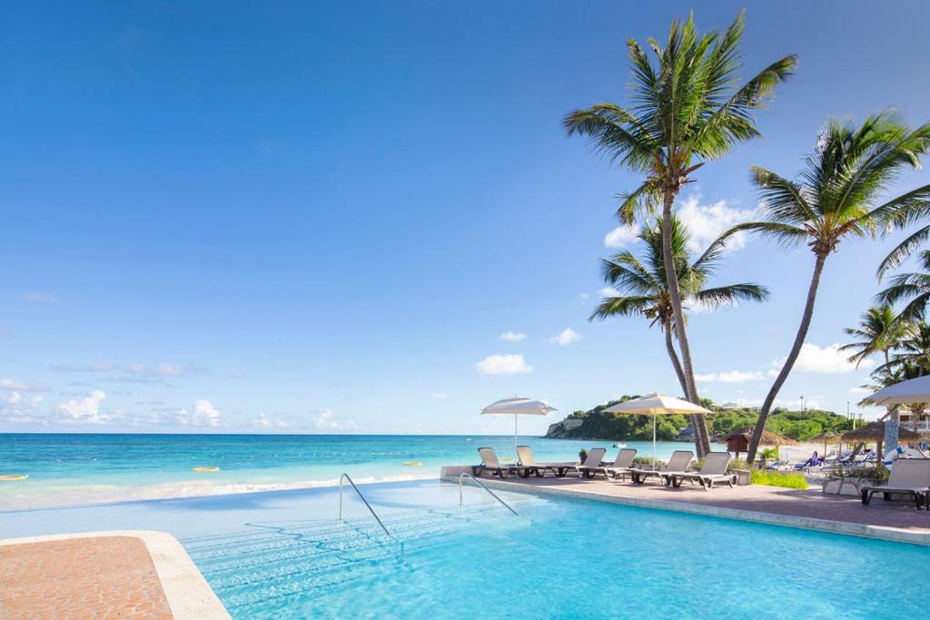 Pineapple Beach Club (Adults Only) Long Bay Buitenkant foto