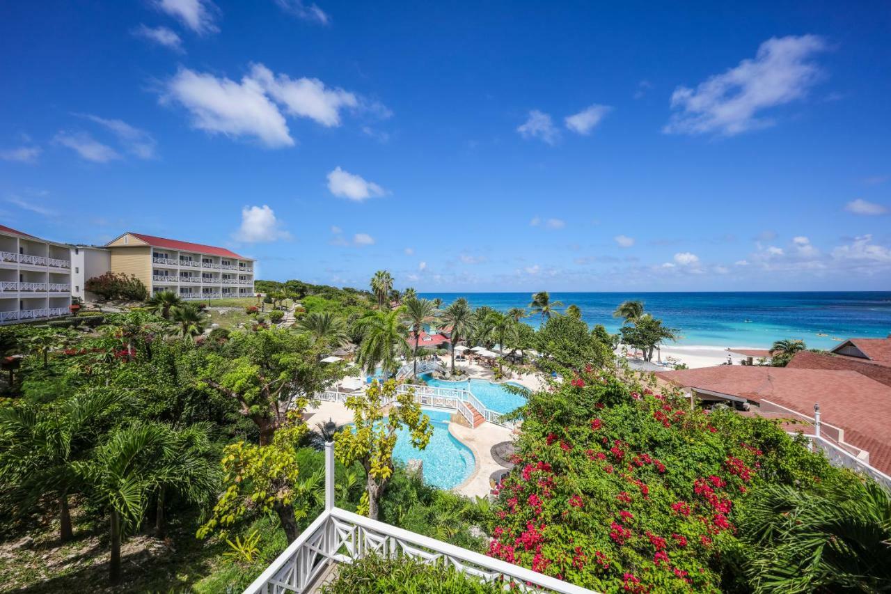 Pineapple Beach Club (Adults Only) Long Bay Buitenkant foto